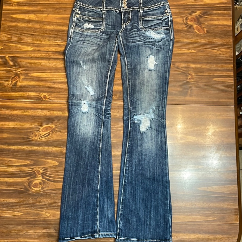 Almost Famous  distressed low rise jeans Size 3